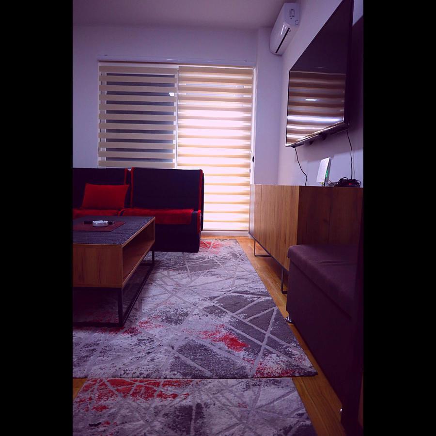 Stan Na Dan Sarajevo Bulevar Daire Dış mekan fotoğraf